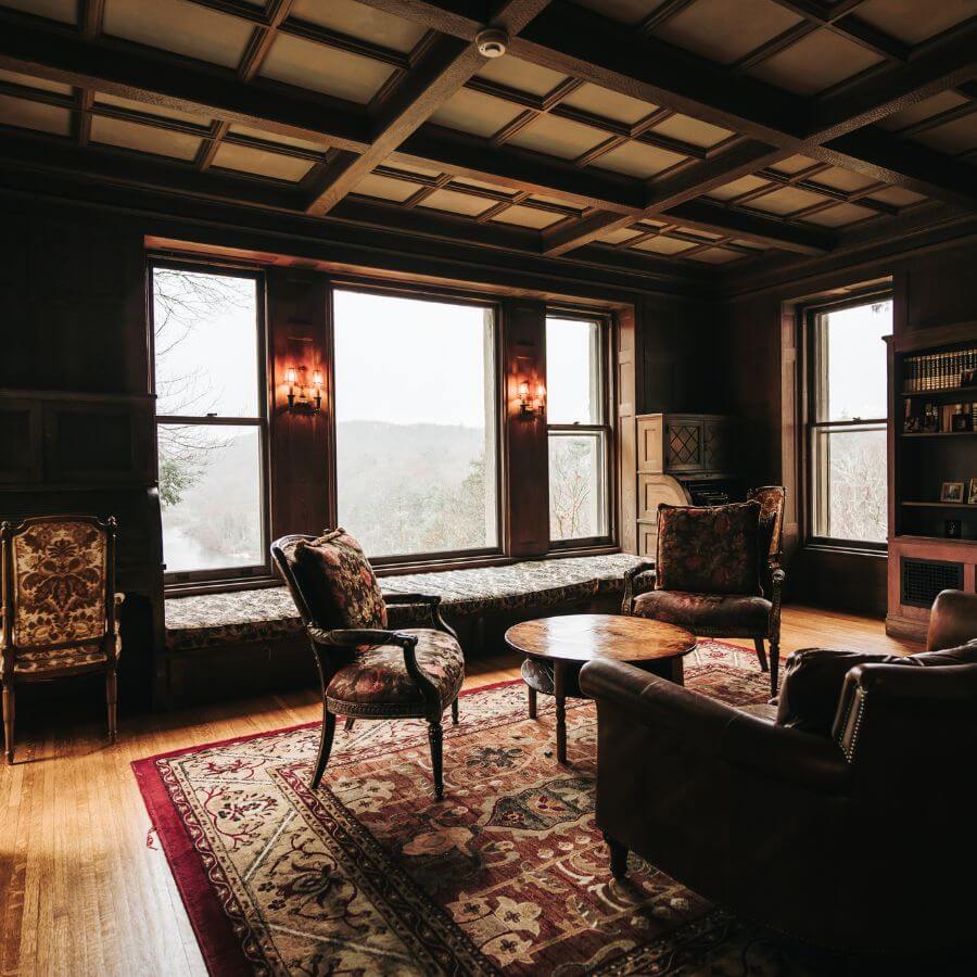 How to read a rug: pattern, border and what it means